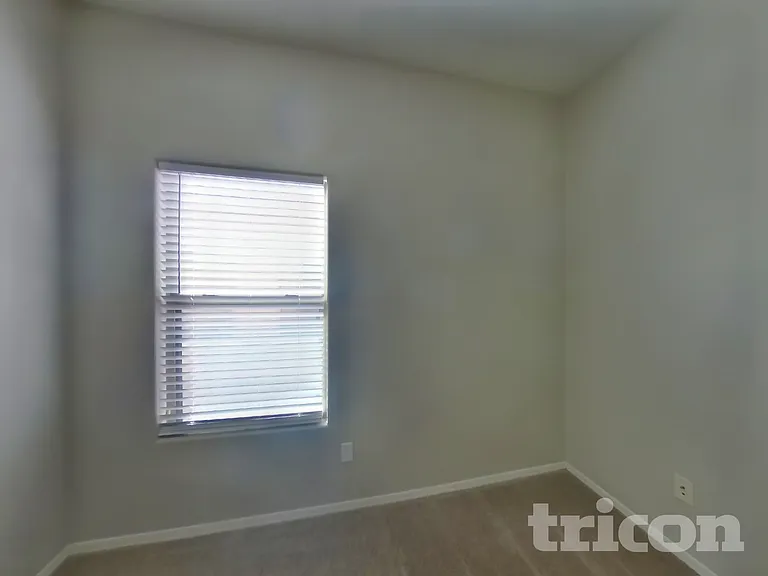 22872 S 218th St — Photo 11