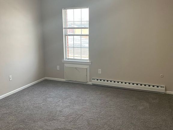 3rd image of 620 W Brookdale St APT 3
