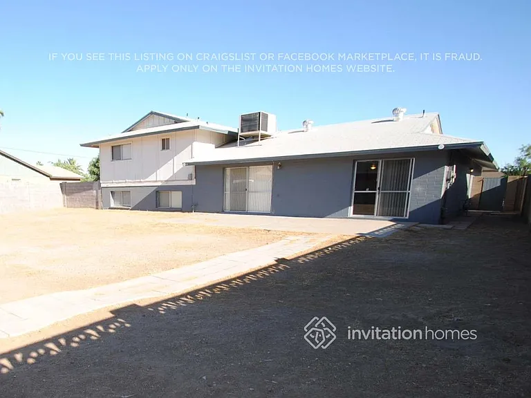 4222 W Denton Ln — Photo 10