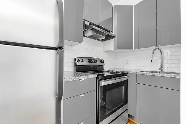 Rented by REAL New York | media 4