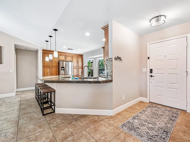 3659 W Elgin St — Photo 10