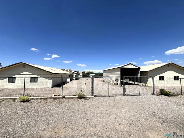 717 Erie Ave, Elephant Butte, NM 87935
