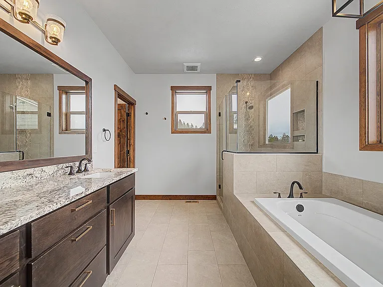 60829 Westview Dr — Photo 14