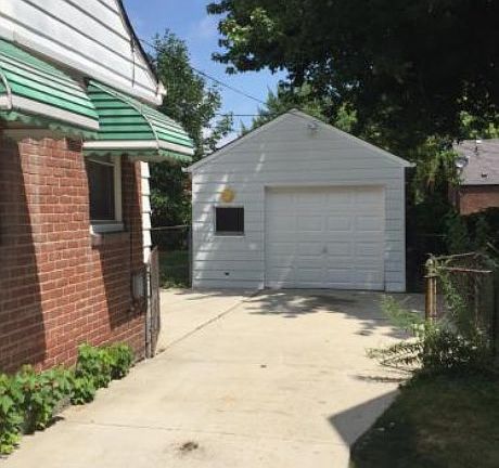 2nd image of 20681 Elkhart St