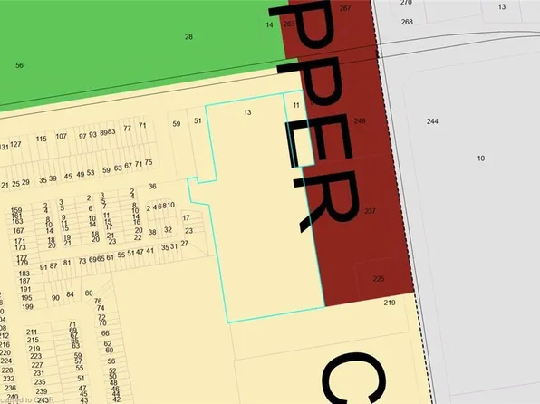 13 Penny Ln, Hamilton, ON L8J 2V7