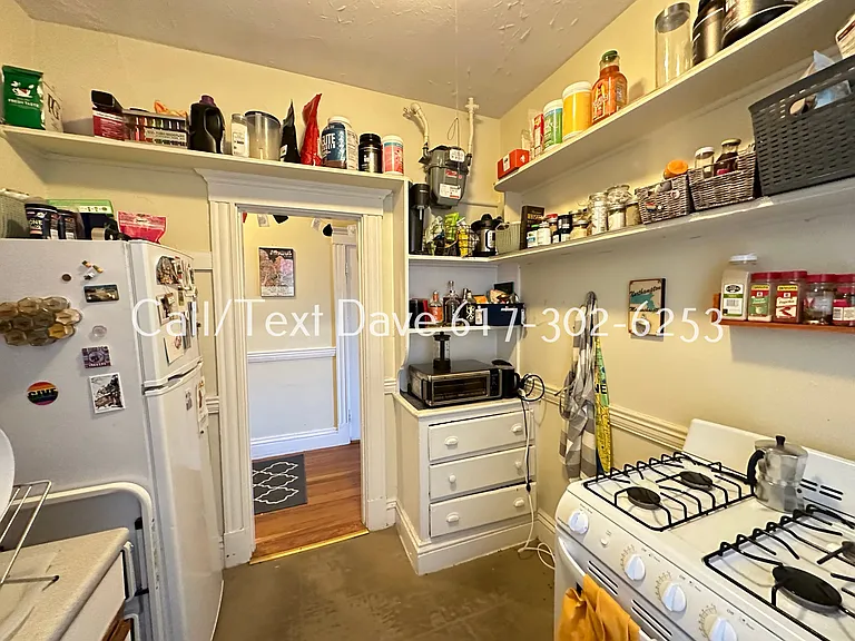 161 Kelton St #21 — Photo 11