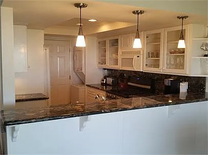 240 Calle Cuervo — Photo 3