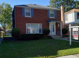 8222 Laramie Ave, Skokie, IL 60077
