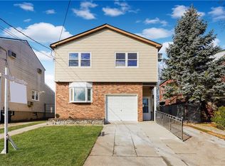 275 Katan Ave, Staten Island, NY