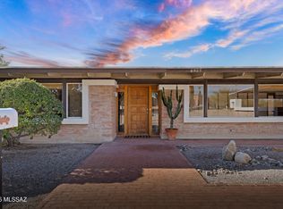 6925 N Donatello Way, Tucson, AZ 85741