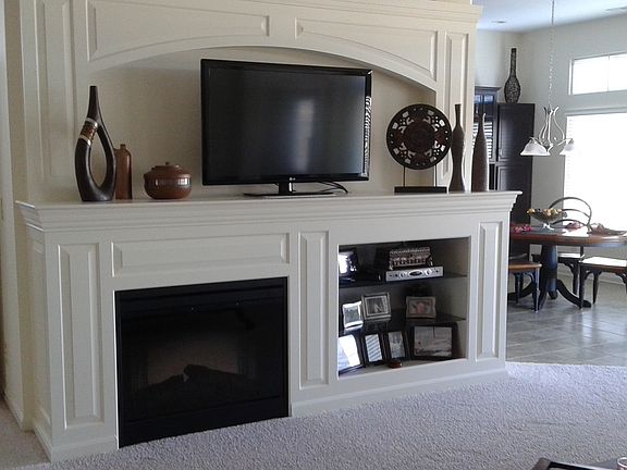 Fireplace w/Entertainment 