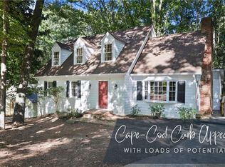 1163 Wind Hill Ln SW, Marietta, GA 30064