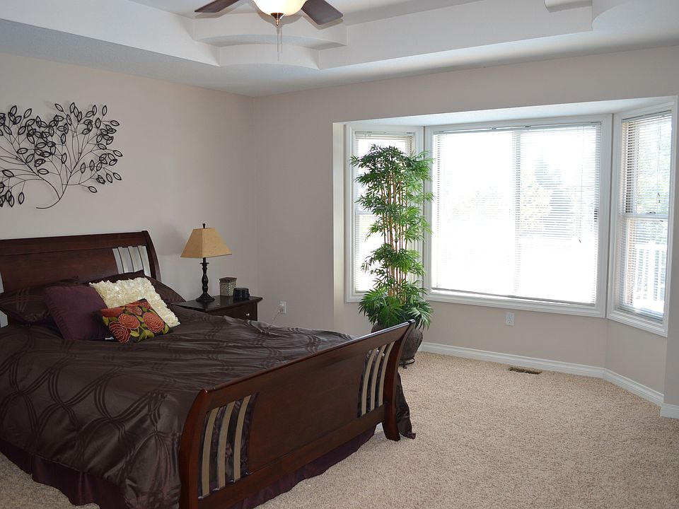 1st image of 5559 Wimbledon Park Dr
