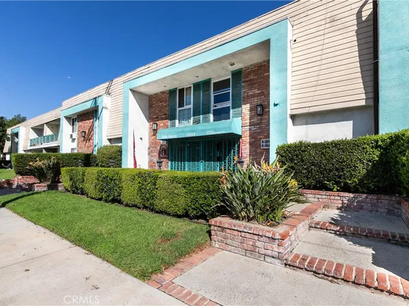 13313 Oxnard St, Van Nuys, CA 91401