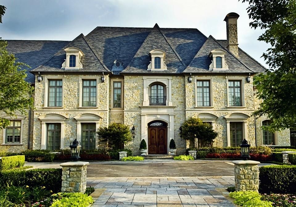 1st image of 5 Abbey Woods Ln