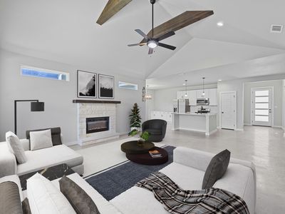 643 Oak Lane, Cottonwood Shores, TX, 78657