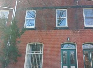 324 S 42nd St FLOOR 2, Philadelphia, PA 19104