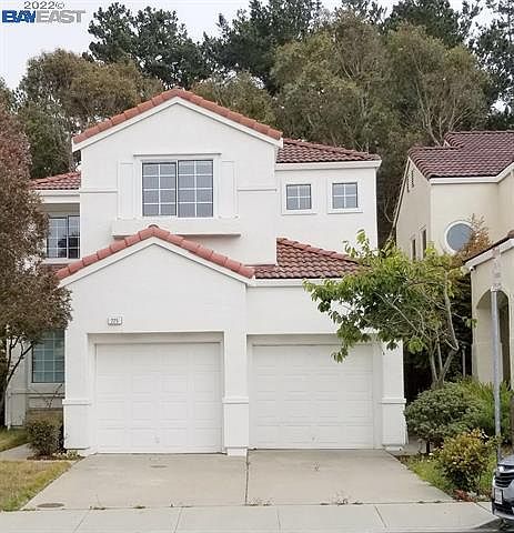 1st image of 225 Cerro Dr
