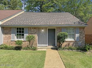 1626B Rosemont Dr, Clinton, MS