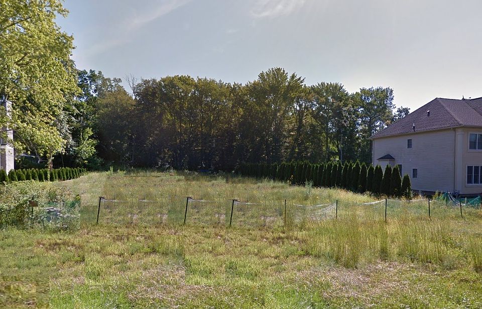 2nd image of Norman Ln