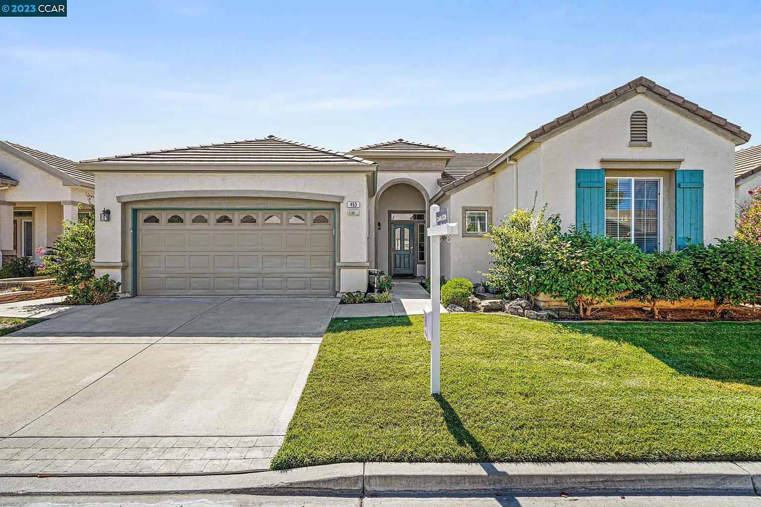 453 Tayberry Ln photo 1
