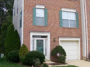 6390 Dakine Cir, Springfield, VA 22150