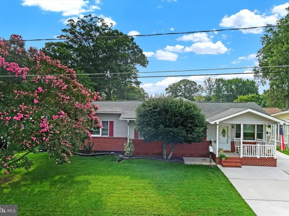 1631 Howard Ave, Baltimore, MD 21221