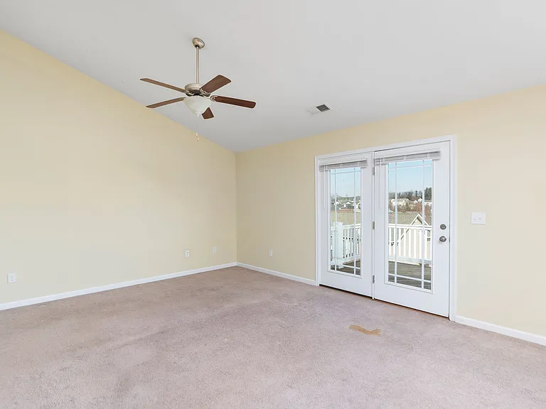 241 Overview St — Photo 2