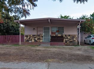 107 W Strother Ave, Fresno, CA