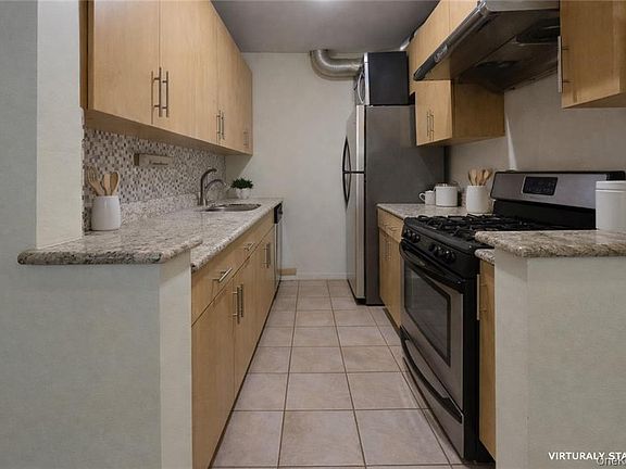 4th image of 339 Avenue P #2B