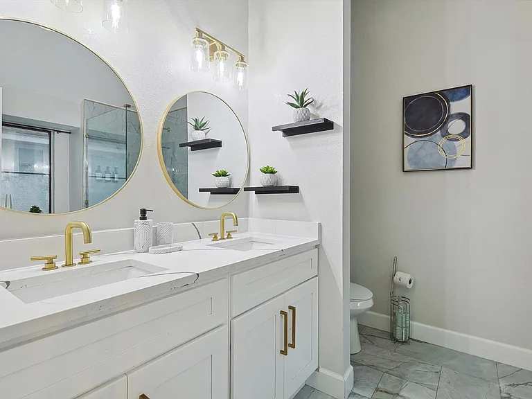 1101 Homestead St — Photo 13