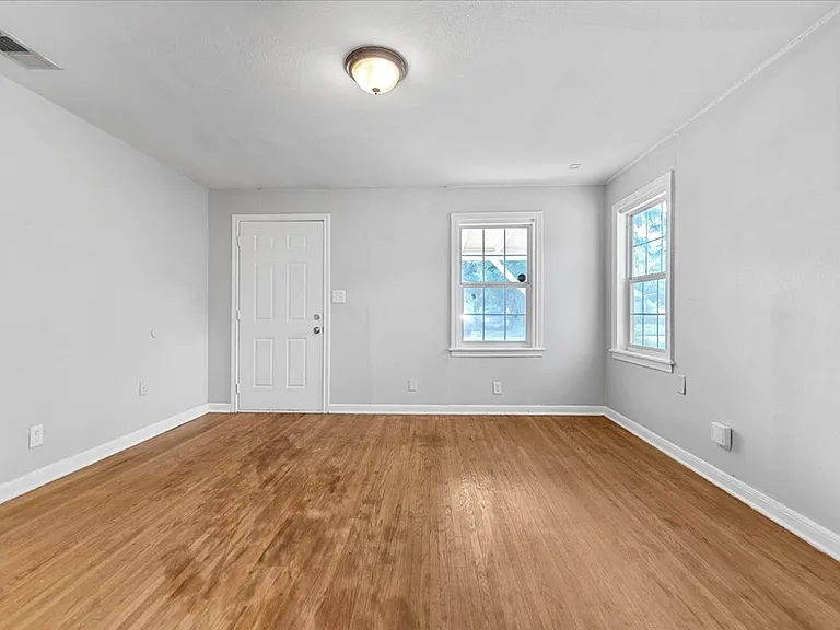 3233 New York Ave — Photo 19