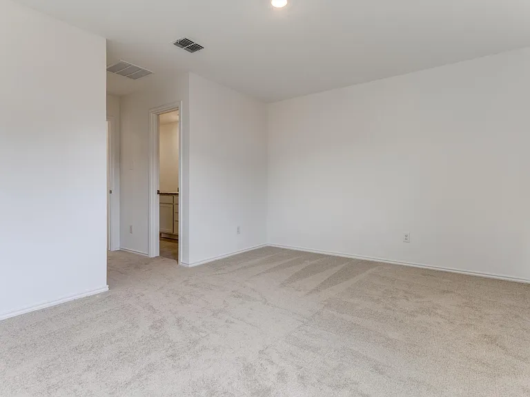 127 Sunflower St — Photo 8
