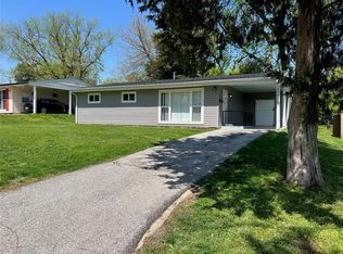 9551 Guthrie Ave, Saint Louis, MO 63134