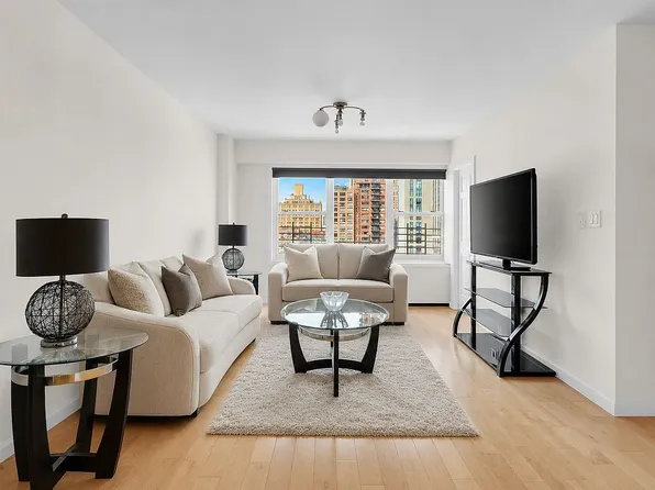 370 E 76th St APT C1209, Manhattan, NY 10021