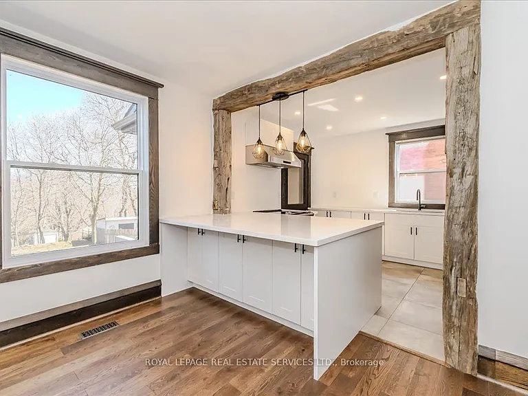97 Glenmorris St — Photo 14