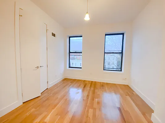 Rented by Superior Homes | media 3