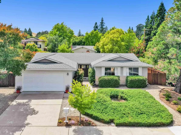695 Keith Ct, Walnut Creek, CA 94597