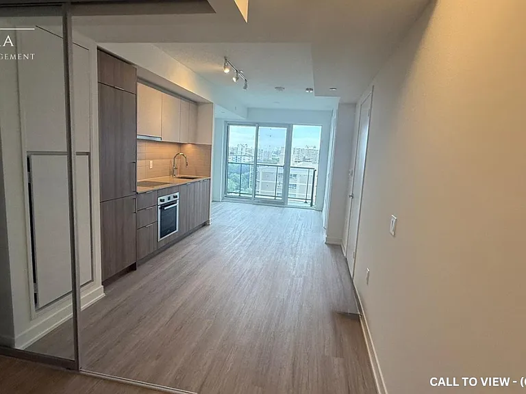 15 Grenoble Dr #1107 — Photo 1