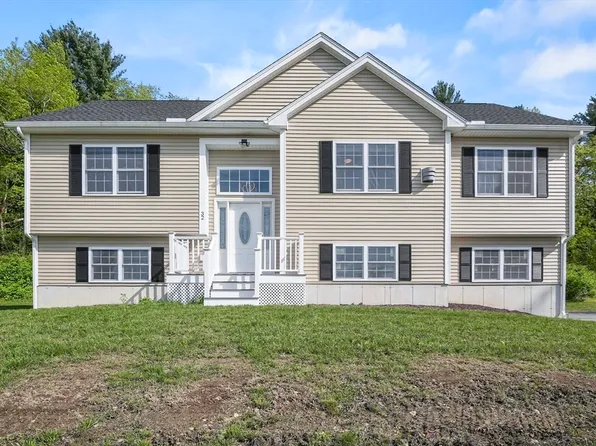 32 Mill Rd, Dudley, MA 01571