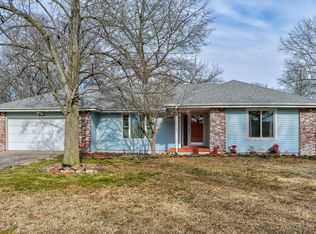 1535 E Hanover St, Springfield, MO 65804