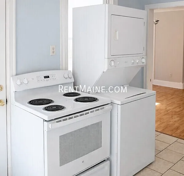 92 Fling St — Photo 11
