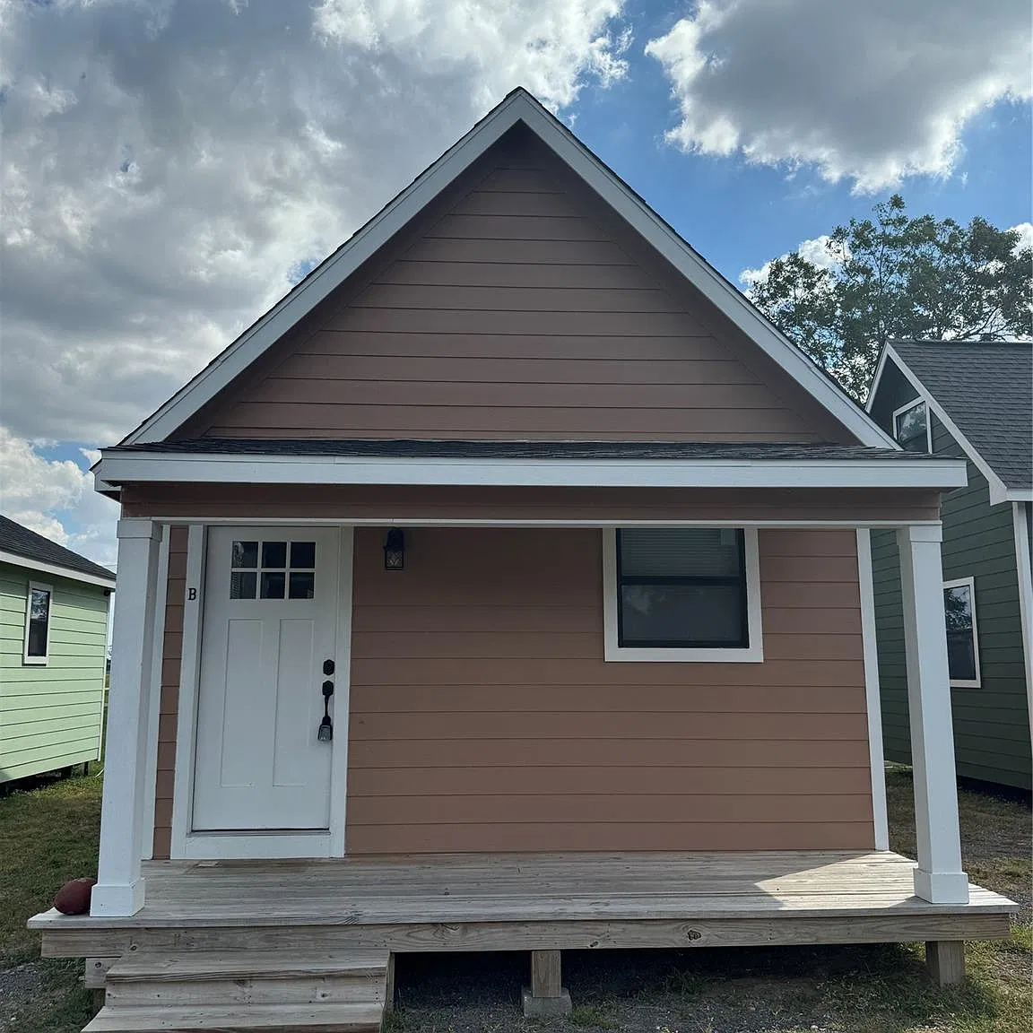1 bed, 1.0 bath, 600 sqft, $1,050 — Photo 1