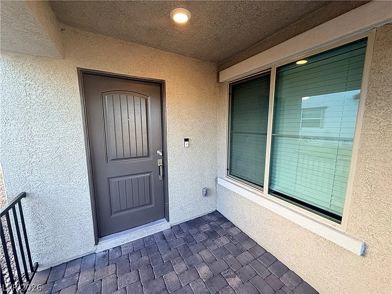 815 Watford Pl — Photo 5