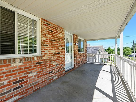 2nd image of 152 Kreiner Ave