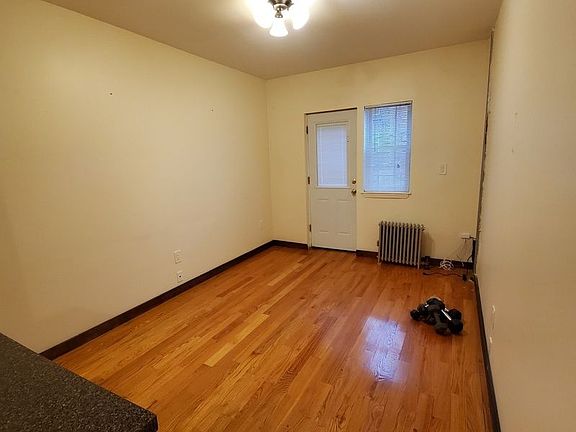 4th image of 30-59 48th St #1R