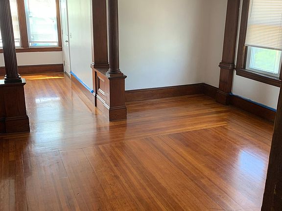 5th image of 3-87 Radcliffe Ave #3