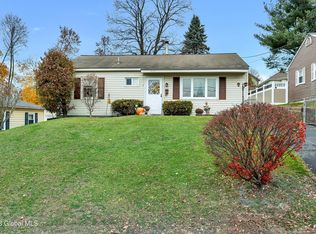 217 Washington Ave E, Rensselaer, NY 12144