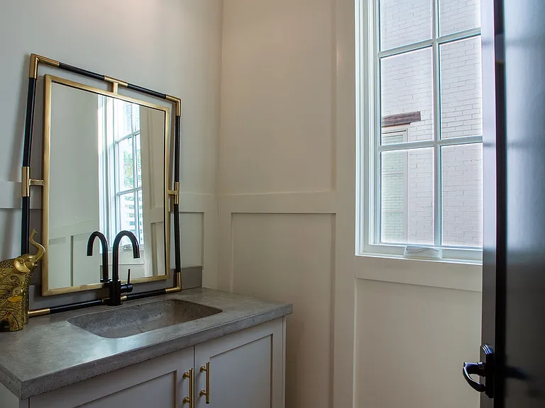 130 2nd St — Photo 14
