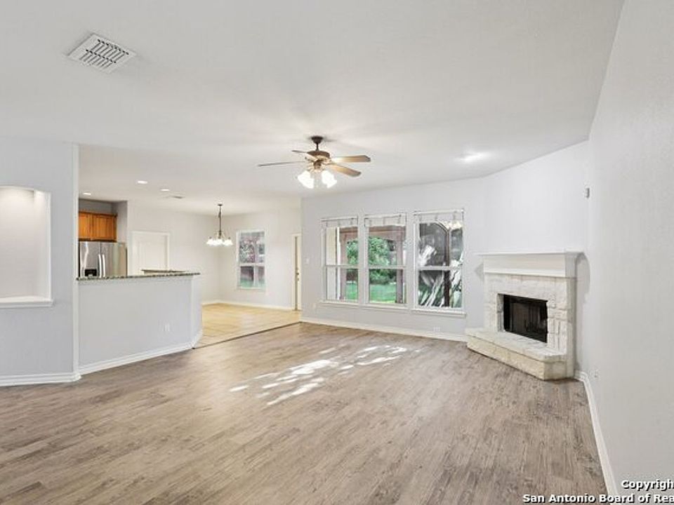 1st image of 26118 Meadowlark Bay